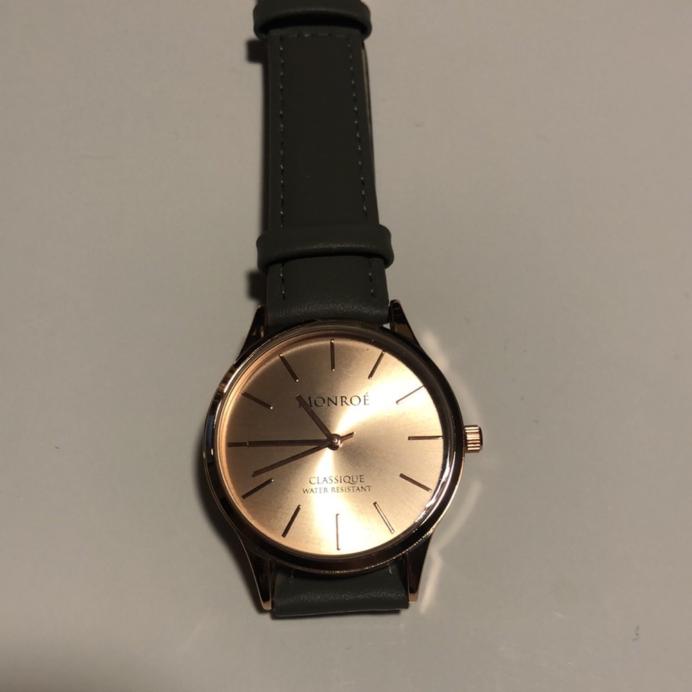 Monroe watch - Picture 2 of 3